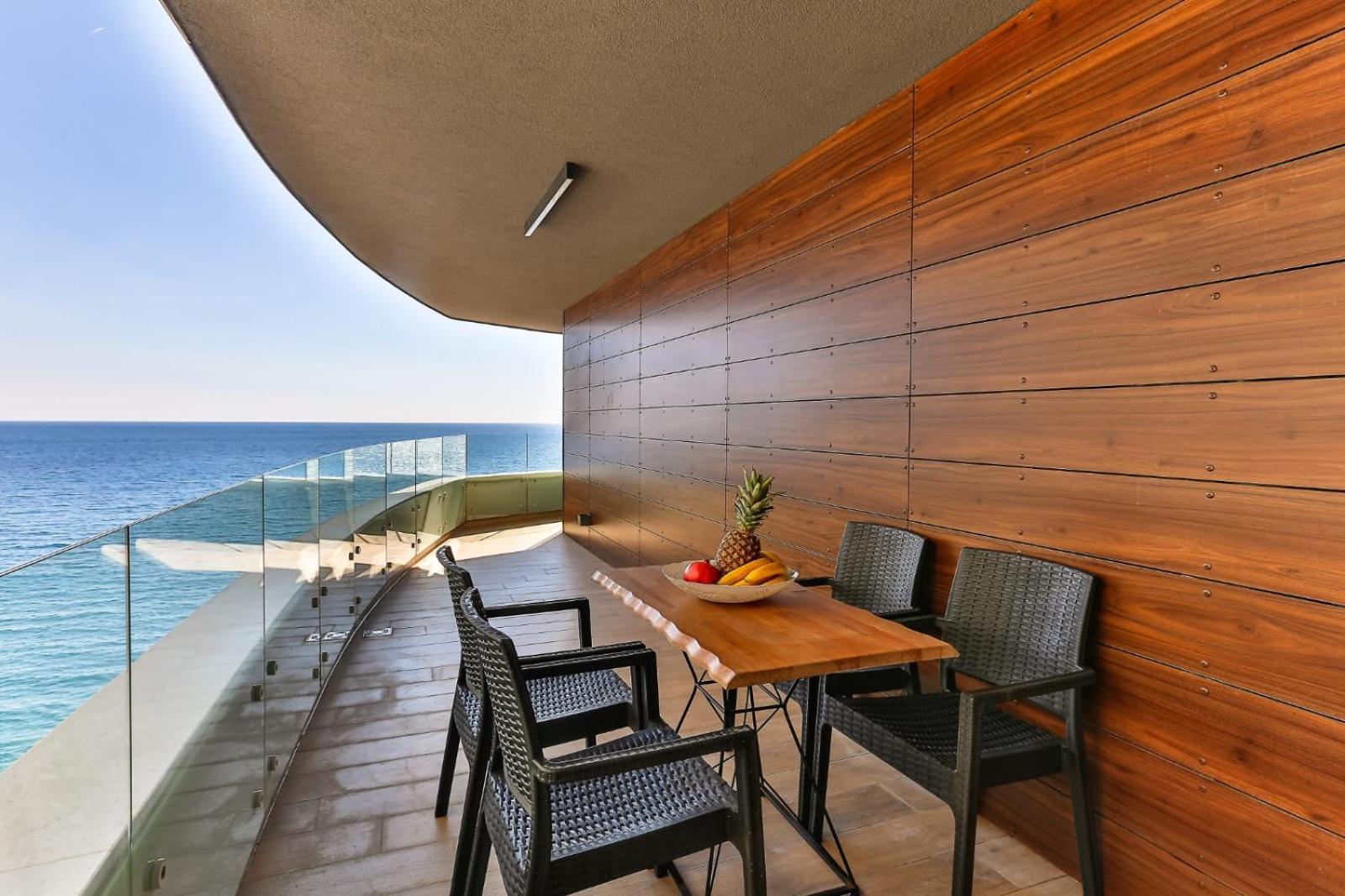 Maresia Boutique Suites Budva Dış mekan fotoğraf