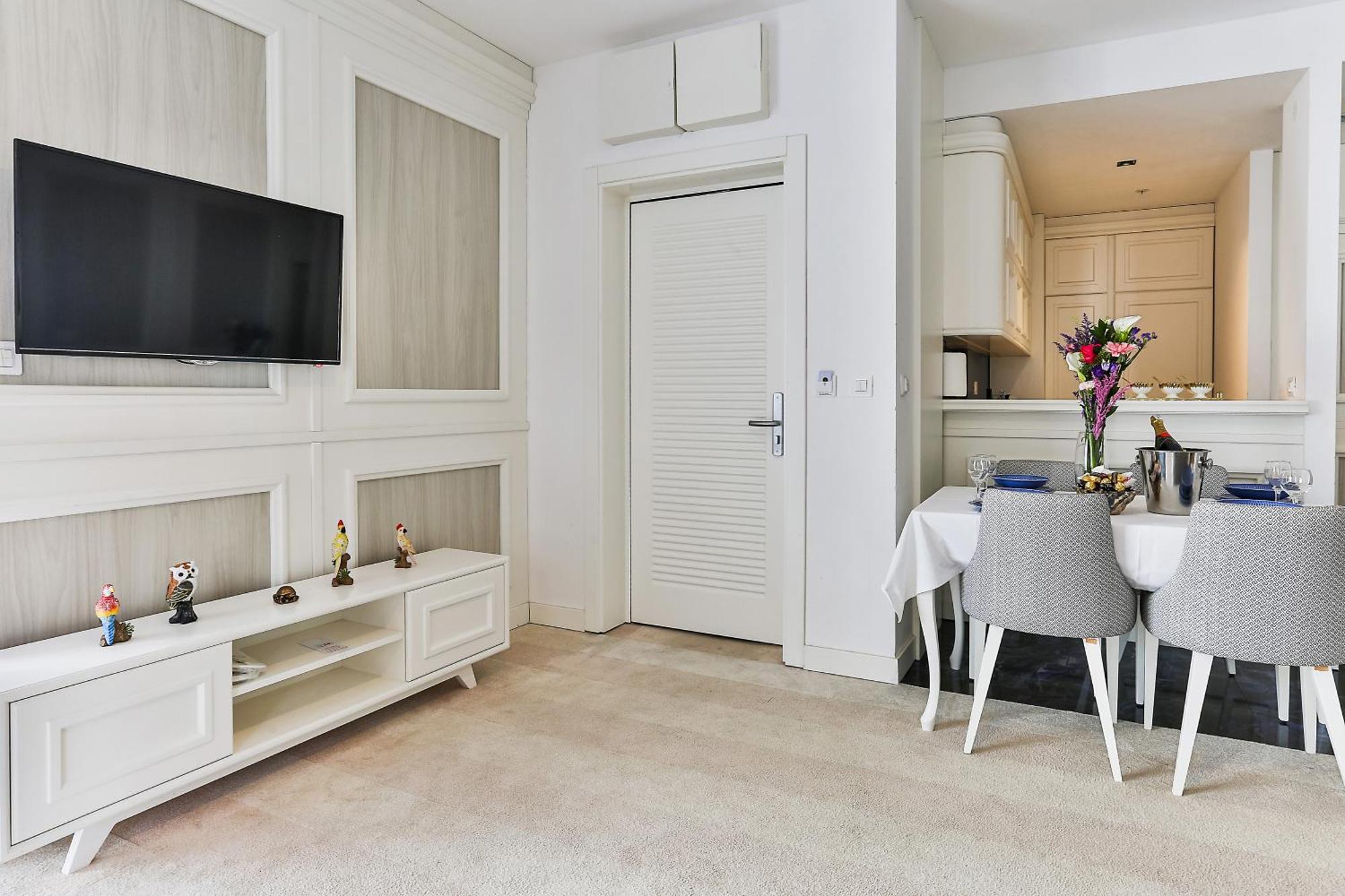 Maresia Boutique Suites Budva Dış mekan fotoğraf