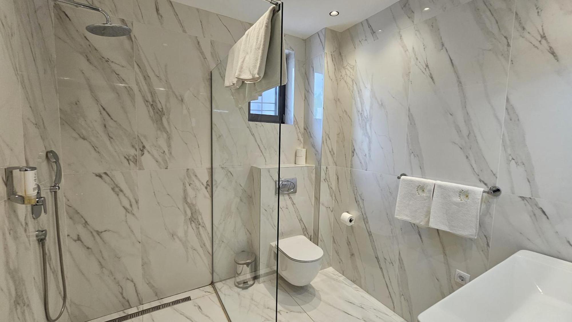 Maresia Boutique Suites Budva Dış mekan fotoğraf