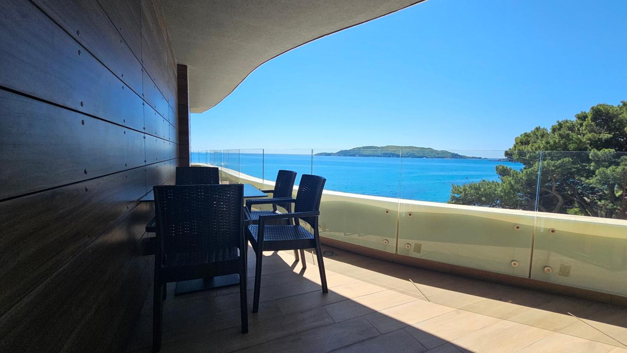 Maresia Boutique Suites Budva Dış mekan fotoğraf